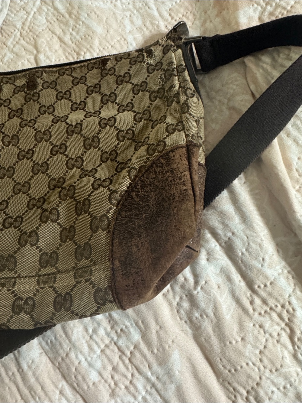 Gucci Beige Monogram Crossbody with Brown Trim - Picture 6 of 8